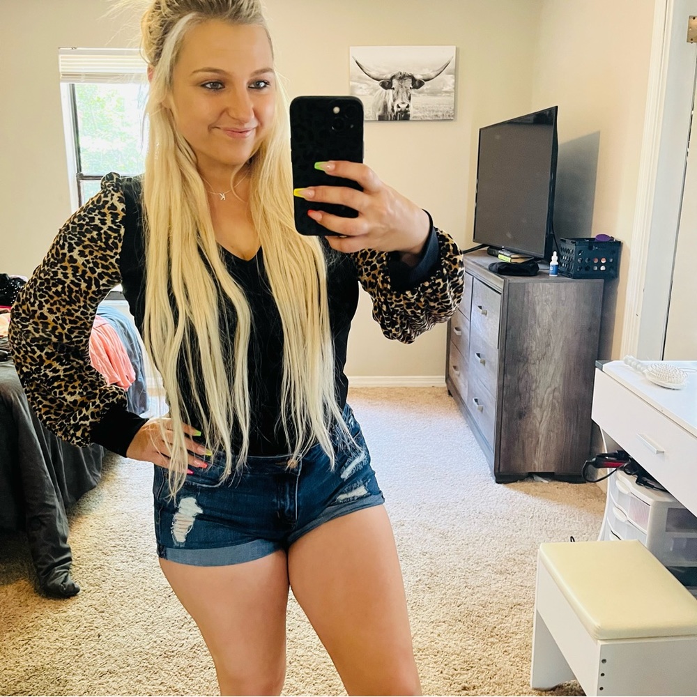 SHEIN cheetah print long sleeve tee